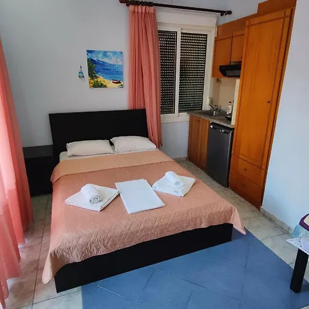 Paschalitsa Apartment *